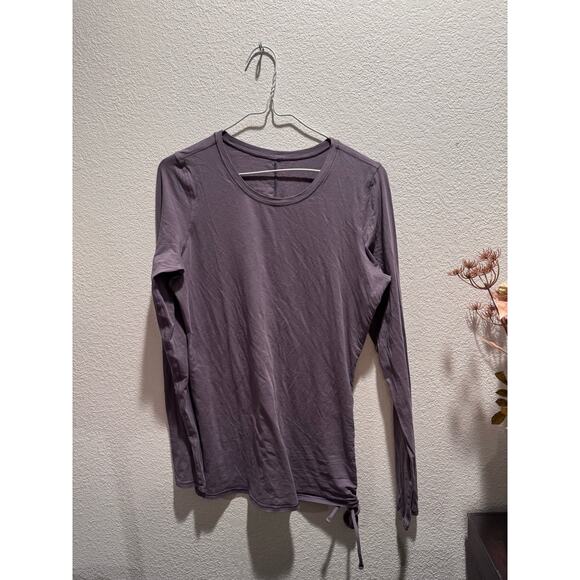 EUC Lululemon‎ Lavent Long sleeves size Medium /M - Picture 2 of 3
